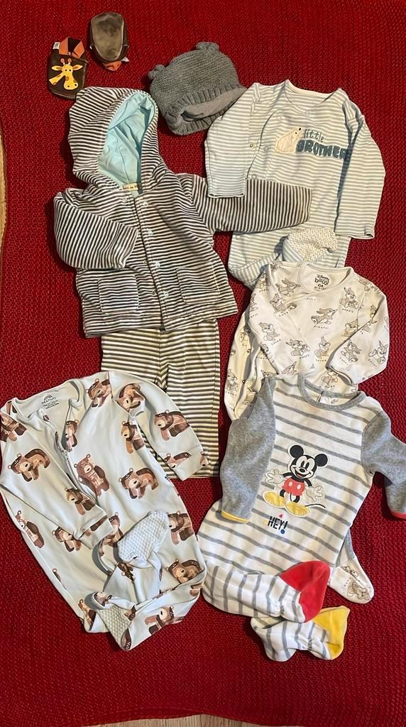 Lot vêtements /chaussure s’bebe (unisex) 6-9 mois/70-80 cm, Enfants & Bébés, Vêtements de bébé | Taille 74, Utilisé, Garçon ou Fille