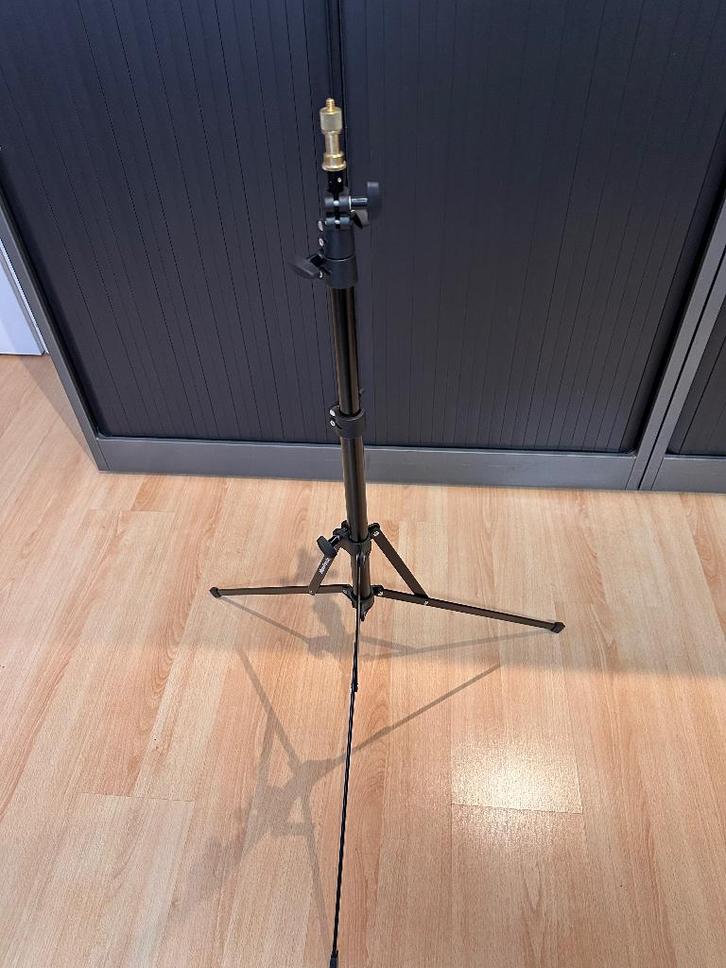 Manfrotto 5001B flitsstatief / lichtstatief, TV, Hi-fi & Vidéo, Photo | Studio photo & Accessoires, Comme neuf, Trépied ou écran