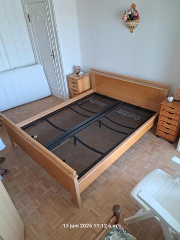 Auping bed 160x200 cm beschikbaar voor biedingen