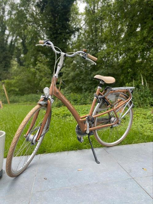Batavus Mambo damesfiets in goud, Fietsen en Brommers, Fietsen | Dames | Damesfietsen, Gebruikt, Batavus, Versnellingen, Ophalen