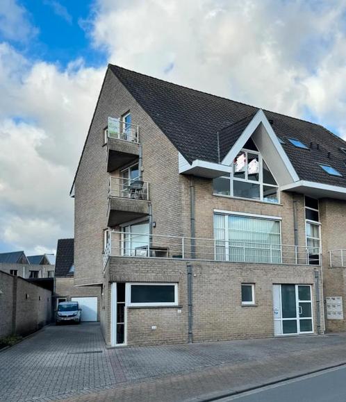Instapklaar appartement met 2 slaapkamers te Aartrijke, Immo, Huizen en Appartementen te koop, Provincie West-Vlaanderen, 500 tot 1000 m²