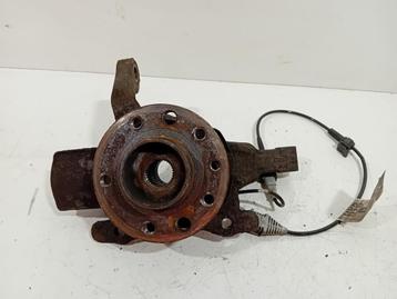 WIELNAAF RECHTS VOOR Opel Astra H Twin Top (L67) beschikbaar voor biedingen