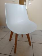 MDF Italia Flow Chair stoel met naturel eiken onderstel, Huis en Inrichting, Stoelen, Ophalen, Wit, Design, Zo goed als nieuw