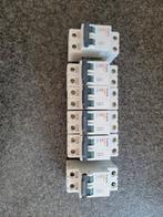 Zekeringsautomaten, Doe-het-zelf en Bouw, Elektriciteit en Kabels, Ophalen, Zo goed als nieuw