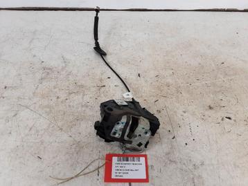 PORTIERSLOT LINKS VOOR Ford EcoSport (JK8) (EN15A219A65BB) beschikbaar voor biedingen