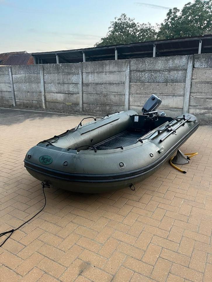 Zodiac met buitenboord motor, Watersport en Boten, Rubberboten, Zo goed als nieuw, Overige merken, Aluminium, Ophalen