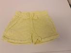 Korte broek Mt 98, Kinderen en Baby's, Kinderkleding | Maat 98, Ophalen of Verzenden, Zo goed als nieuw, Broek