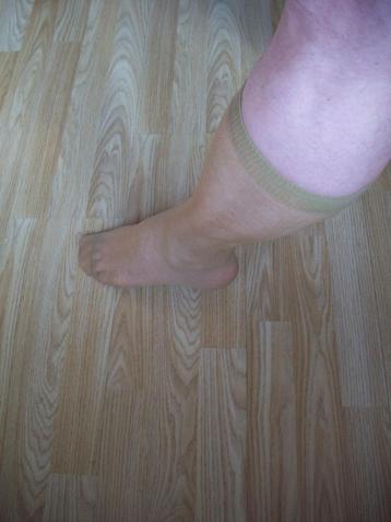 panty's knie panty'tjes beschikbaar voor biedingen