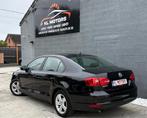 VW JETTA CONFORTLINE 1.6CR TDI 105CV 2011 EURO 5, Auto's, Voorwielaandrijving, Euro 5, Stof, Zwart