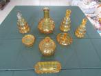 ART-DECO  Amberkleurige 8 Delige Parfumset, Antiquités & Art, Antiquités | Verre & Cristal, Enlèvement