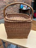 Prachtige riette korf H 54cm B 38cm  H korf alleen 36cm, Ophalen of Verzenden, Gebruikt, Riet, Mand