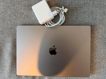 Apple Macbook Pro 2021 - 16 inch - M1 Pro - 32GB RAM beschikbaar voor biedingen