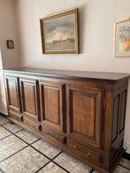 Dressoir buffetkast afmetingen:
Hoogte: 1m20
Lengte: 2m38
Di, Ophalen, Zo goed als nieuw
