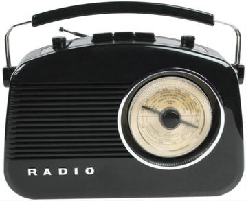 Retro radio beschikbaar voor biedingen