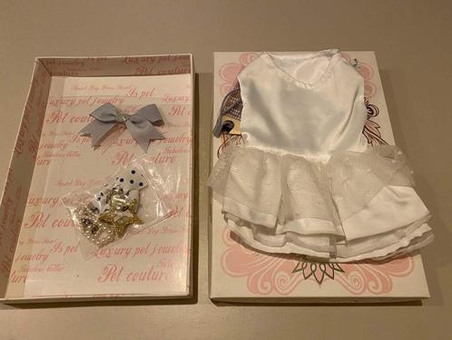 Luxe kleedje van het merk I.S. pet aan outletprijs, Dieren en Toebehoren, Hondenkleding, Nieuw, Hondenjurk, Ophalen of Verzenden