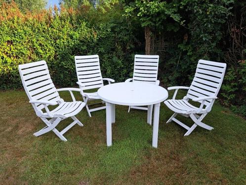 Tuinset : 4 stevige tuinstoelen + tafel + 2 stoelen, Tuin en Terras, Tuinstoelen, Gebruikt, Kunststof, Inklapbaar, Verstelbaar