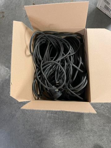 Verlengsnoer 50 meter beschikbaar voor biedingen