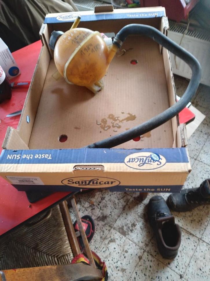 Moteur de réservoir d'eau Opel Kadett E, Autos : Pièces & Accessoires, Moteurs & Accessoires, Opel, Enlèvement ou Envoi