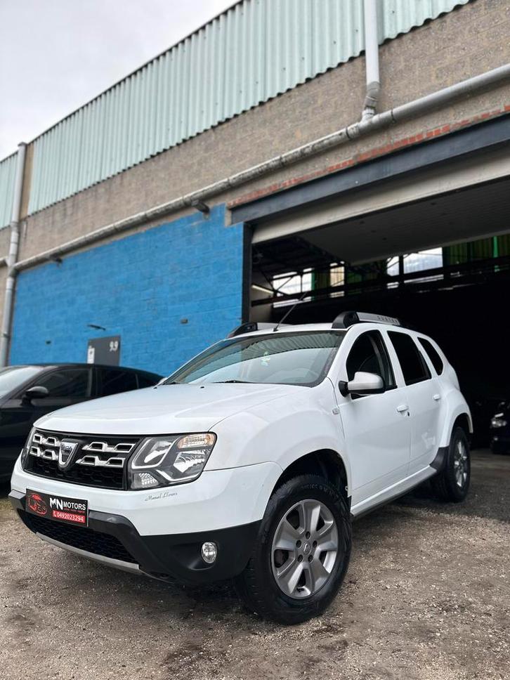 Dacia Duster 2015 PRÊTE A IMMATRICULER EURO 6B, Autos, Dacia, Entreprise, Duster, Vitres électriques, Essence, Euro 6, SUV ou Tout-terrain