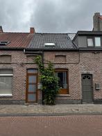 Gezellige, instapklare woning met tuin en garage, Immo, Provincie Oost-Vlaanderen, Tot 200 m², 135 kWh/m²/jaar, 2 kamers