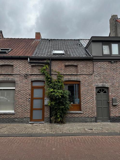 Gezellige, instapklare woning met tuin en garage, Immo, Huizen en Appartementen te koop, Provincie Oost-Vlaanderen, tot 200 m²