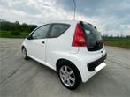 Peugeot 107 • 05/2010 • 76.800km • Radio-CD/AUX, Auto's, Te koop, Benzine, Particulier, Wit