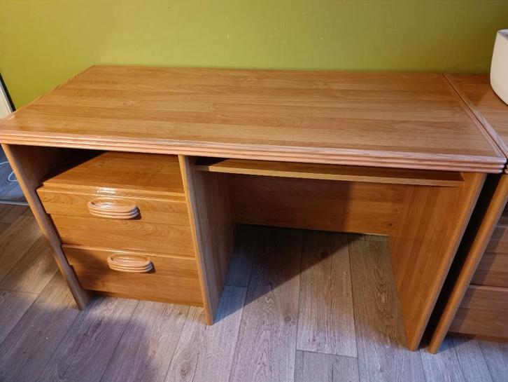 Bureau, Huis en Inrichting, Bureaus, Gebruikt, Bureau, Ophalen