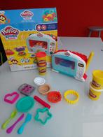 Play-Doh oventje - met Geluid- 4 nieuwe potjes plasticine, Kinderen en Baby's, Met geluid, Ophalen of Verzenden, Zo goed als nieuw