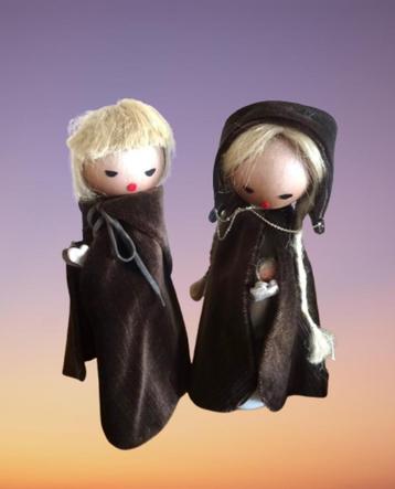 Bijzondere kerstversiering, 2 prachtige handgemaakte poppen beschikbaar voor biedingen