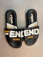 Fendi sandalen, Meisje, Ophalen of Verzenden, Zo goed als nieuw, Overige typen