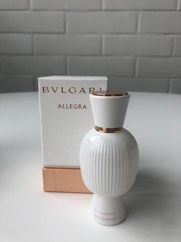 Bvlgari Magnifying Sandalwood-decants-stalen beschikbaar voor biedingen