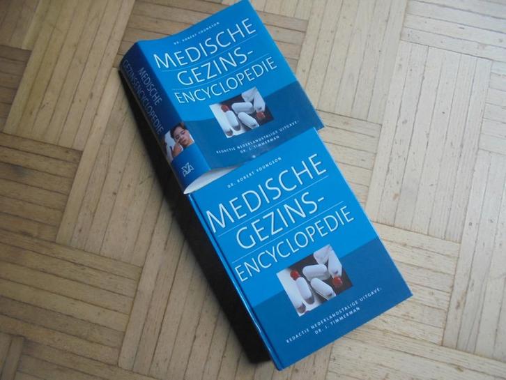 Boek medisch gezinsencyclopedie (800 pagina's), Boeken, Encyclopedieën, Zo goed als nieuw, Los deel, Medisch, Ophalen of Verzenden