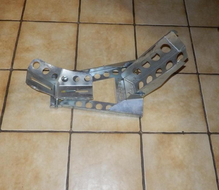 (8) = bloque roue moto, Motoren, Accessoires | Onderhoudsmiddelen, Ophalen