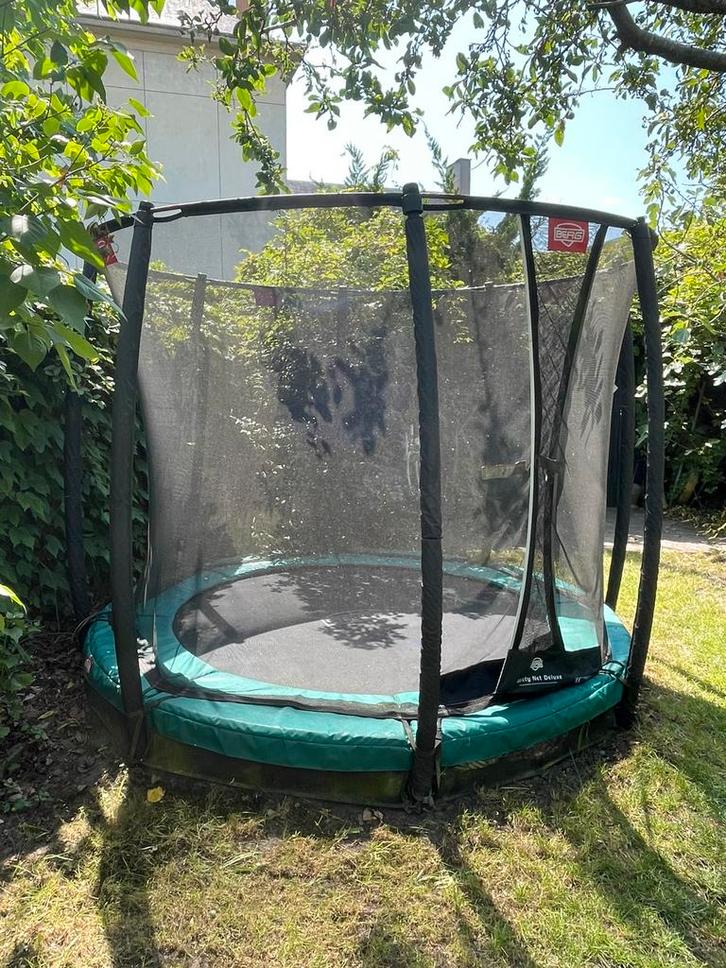 Trampoline BERG Inground favorit 270 met Safety net, Kinderen en Baby's, Speelgoed | Buiten | Trampolines, Gebruikt, Ophalen