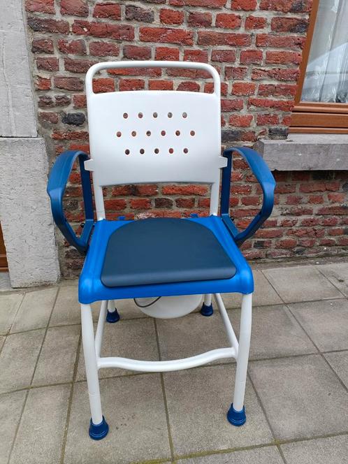 Chaise percée 2 en 1 ROBOTEC avec Seau hygiénique état neuf, Diversen, Verpleegmiddelen