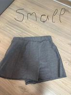Short maat small, Kleding | Dames, Broeken en Pantalons, Ophalen of Verzenden, Zo goed als nieuw