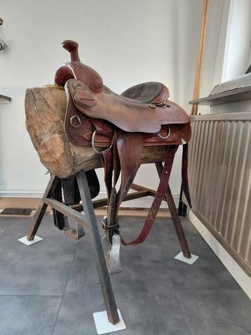 Handgemaakt Westernzadel SRS Saddlery – 16 inch + bok beschikbaar voor biedingen