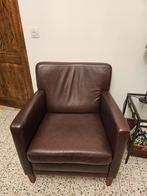 Donkerbruine leren fauteuil + 1 gratis, Ophalen, Zo goed als nieuw, Leer