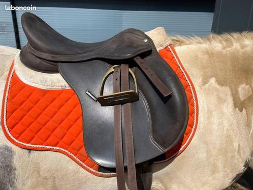 Selle 18' WINTEC 2000 arçon interchangeable EASY change, Dieren en Toebehoren, Paarden en Pony's | Zadels, Gebruikt, Overige soorten