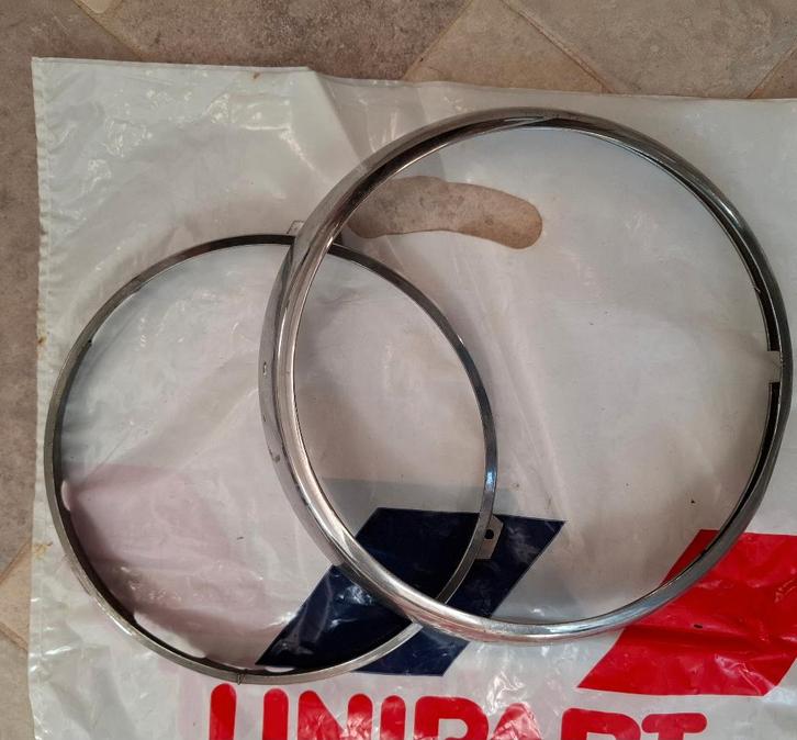 Cerclage chromé phare AV Cibié Origine MINI LEYLAND AUSTIN, Autos : Pièces & Accessoires, Petit matériel, Mini, Utilisé, Enlèvement