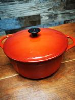 Cousances Le creuset 22 cm, Huis en Inrichting, Ophalen of Verzenden, Zo goed als nieuw