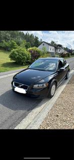 Volvo C30 16D Drive Édition 16 D - Euro 5 - de 2009 - 4.900€, Autos, Volvo, Carnet d'entretien, Noir, Tissu, Achat