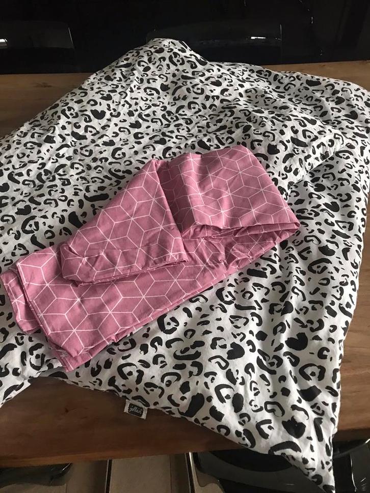 Dekbed / dons Plumka met twee dekbedovertrekken Jollein, Enfants & Bébés, Chambre d'enfant | Linge de lit, Comme neuf, Couverture ou Couette