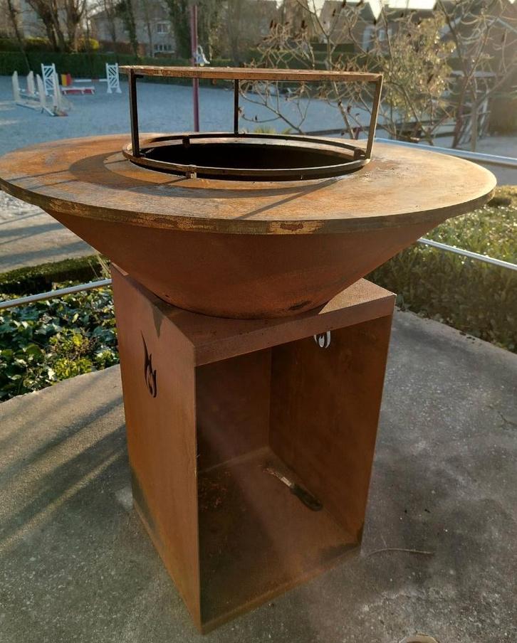 BBQ in cortenstaal, Jardin & Terrasse, Barbecues au charbon de bois, Neuf, Enlèvement