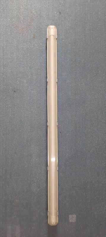 Armatuur met LED lamp Wit ,  18 Wat , spatwaterdicht 120cm  beschikbaar voor biedingen