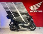 Honda NSS300 Forza (bj 2022), Motoren, Scooter, 300 cc, Bedrijf, 12 t/m 35 kW