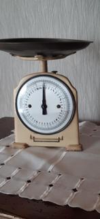 Antieke keukenweegschaal, Enlèvement