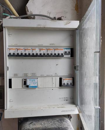 Zekeringenkast Vynckier IP40-70 35x45x15 beschikbaar voor biedingen