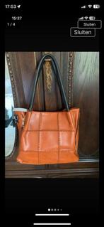 Schoudertas, Handtassen en Accessoires, Tassen | Damestassen, Ophalen of Verzenden, Zo goed als nieuw, Zwart