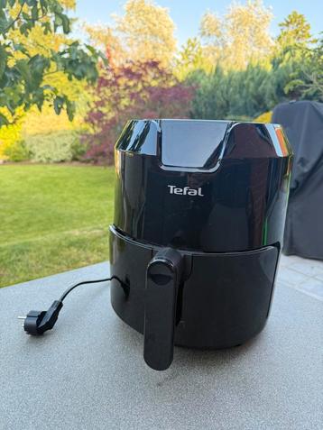 Airfryer TEFAL  beschikbaar voor biedingen